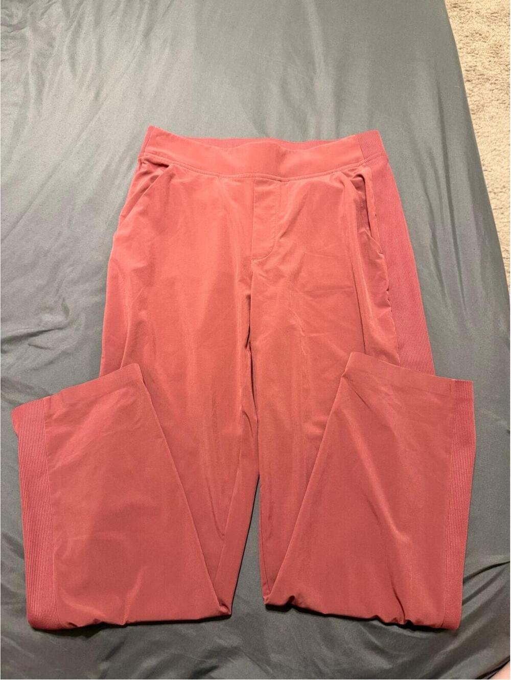 Athleta Boot-Cut Active Pants in Rose